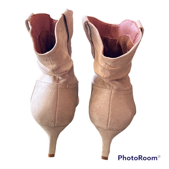 Faux Suede Ankle Boots Size 9 - Picture 6 of 9